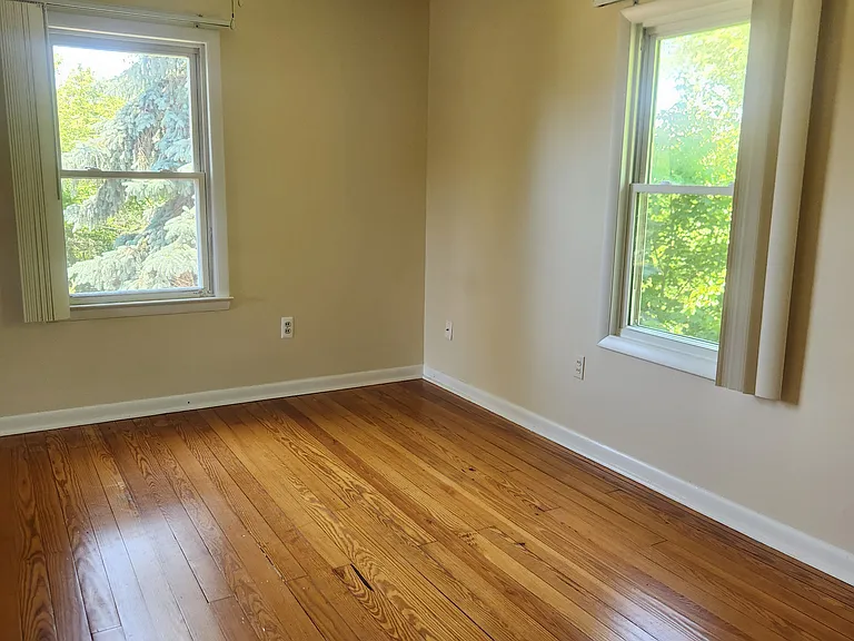 1888 Judd Rd #3 — Photo 9