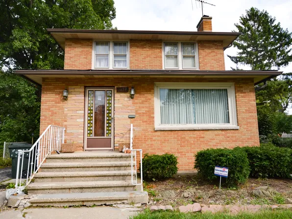 1429 Lincoln St, North Chicago, IL 60064