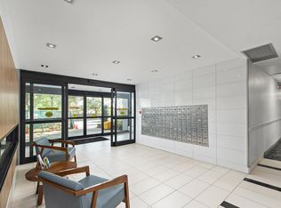 7110 Darcel Avenue, Mississauga, ON L4T 3C5