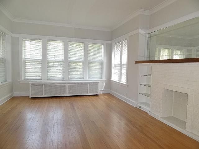 1st image of 4116 N Marmora Ave #1