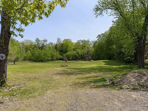 5th image of 48 Portland Rd