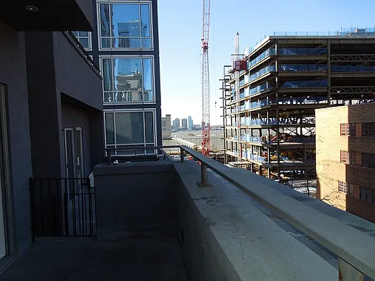 Rented by Vendome Management | media 27