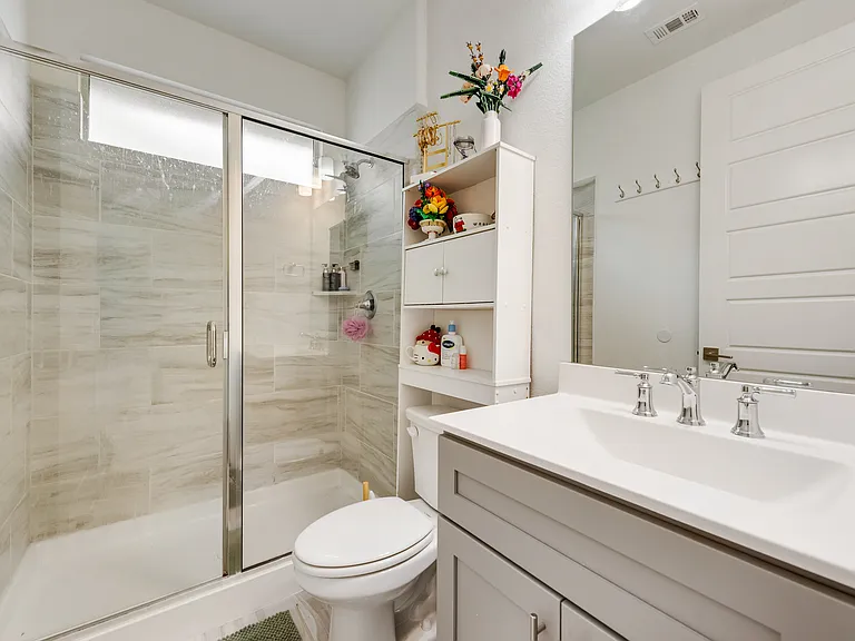 408 Remington Rd — Photo 18