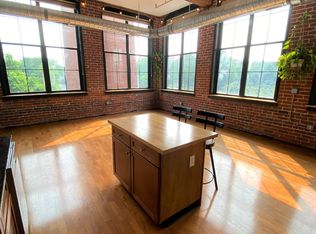 1 bed, 1.0 bath, $1,995, Worcester, MA 01603