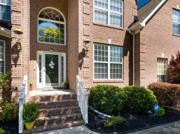 2118 Woodbend Trl, Tega Cay, SC 29708