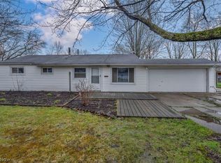 12744 Samuel Dr, Mantua, OH