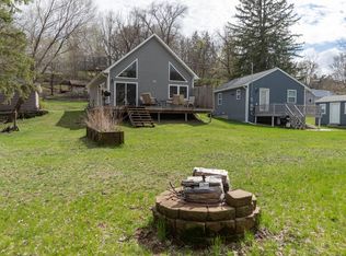 408 Dupont St, Lanesboro, MN 55949
