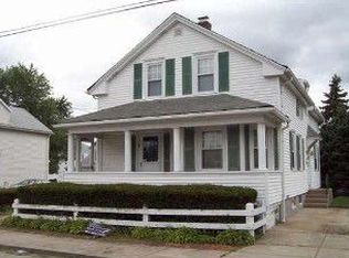 18 Molter St, Cranston, RI 02910