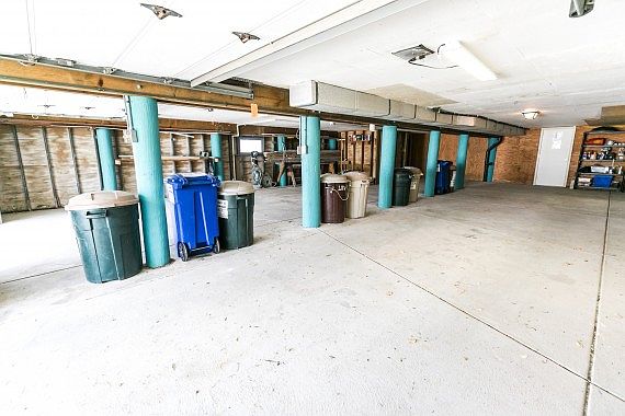 5th image of 5631 Central Ave