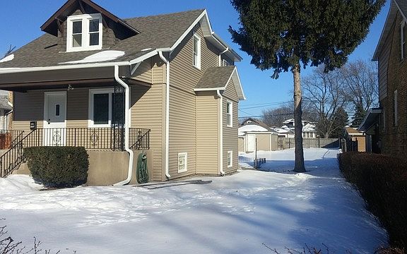 2nd image of 2047 N Nordica Ave