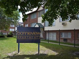 23411 W 8 Mile Rd APT 105, Detroit, MI 48219