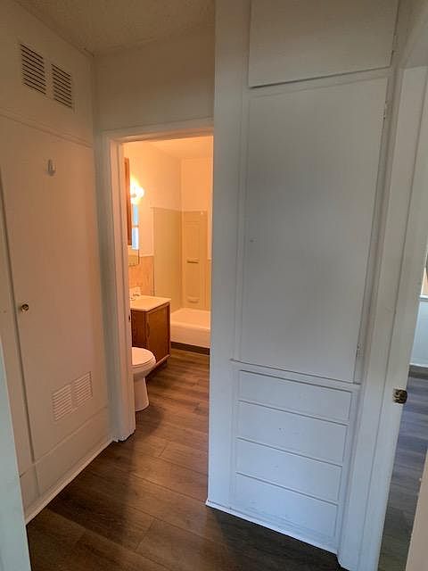 1st image of 1156 1/2 Forest Ave