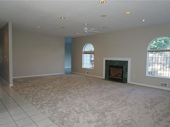 4th image of 8030 Fir Dr