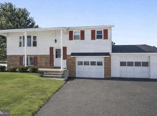 3610 S Salem Church Rd, Dover, PA 17315