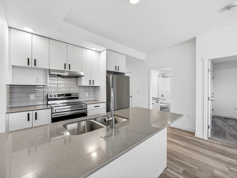 205 Greenbriar Vw NW — Photo 10