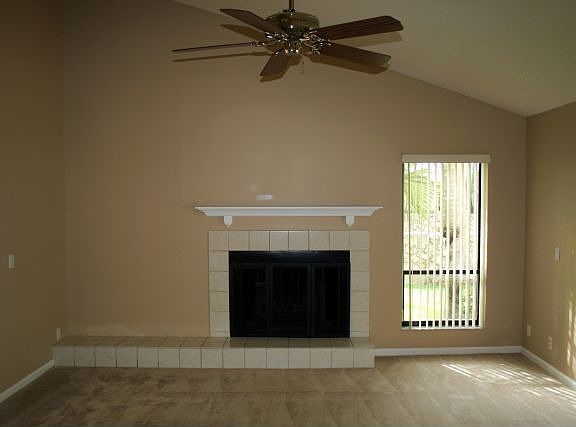 Greatroom & Fireplace