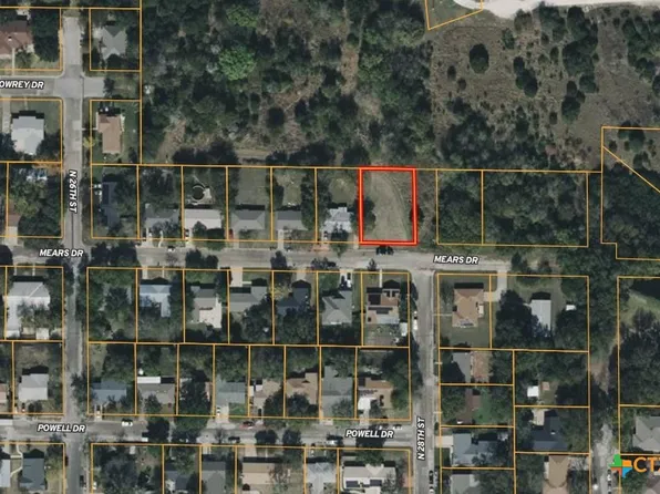 2613 Mears Dr, Gatesville, TX 76528