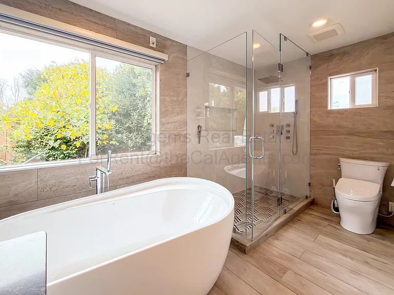 23940 Carmelita Dr — Photo 10