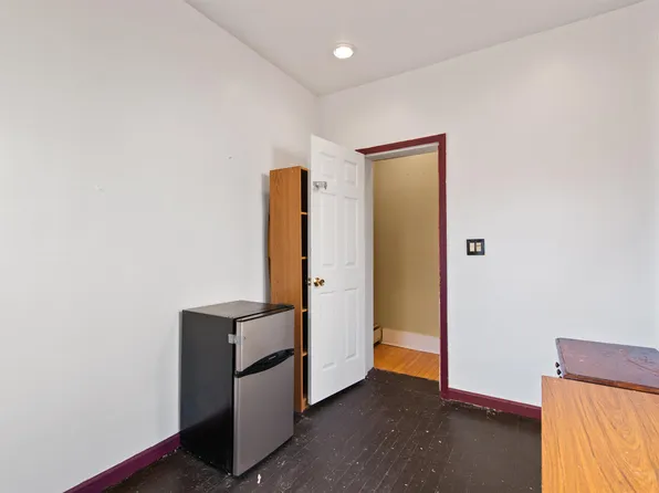 78 Linden Avenue image 11 of 24