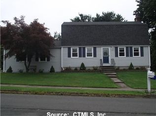 5 Keefe Ln, Middletown, CT 06457