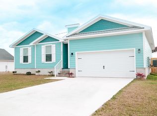 402 California Dr, Mexico Beach, FL 32456