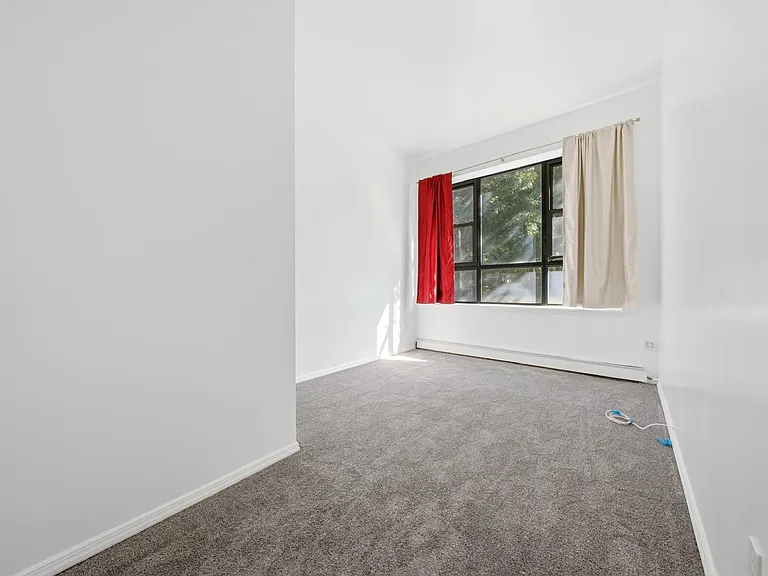 309 W 116th St #2 — Photo 5