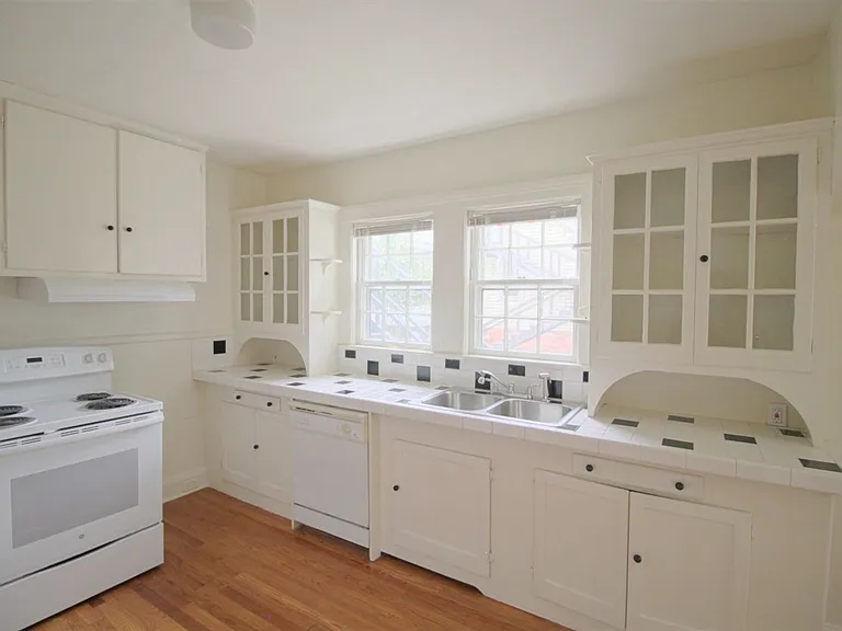 2839 Chapel Hill Rd #A — Photo 6