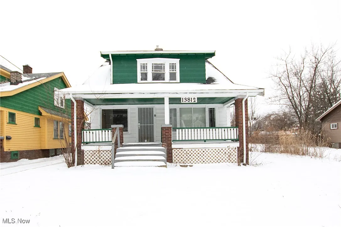 13812 Southview Ave photo 1