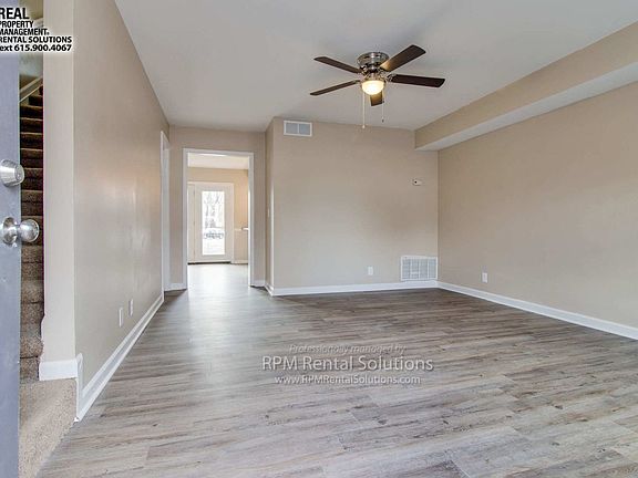 2nd image of 1530 Elrod St
