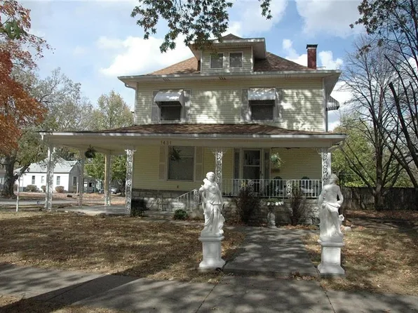 1431 Grand Ave, Parsons, KS 67357