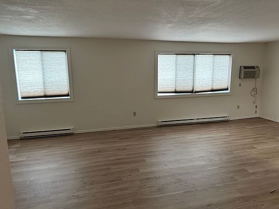 4th image of 221 8th Ave SE APT 8