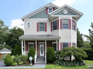 65 Prospect Ave, New Milford, NJ 07646