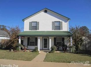 114 N Cox St, Benton, AR 72015
