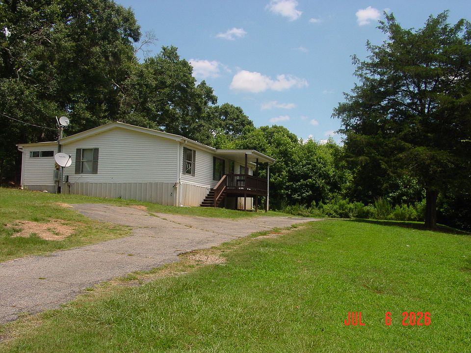 1st image of 524 Strickland Cir