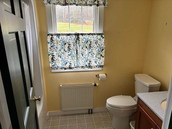 1st floor bathroom