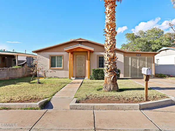 1208 Hall Ave, Las Cruces, NM 88005