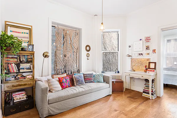 Rented by Douglas Elliman | media 10