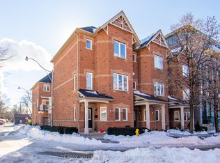 10 Filmic Ln, Toronto, ON M4M3R1