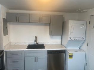 1135 Clinton St, Aurora, CO 80010