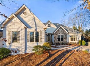 5030 Berkshire Ct, Suwanee, GA 30024