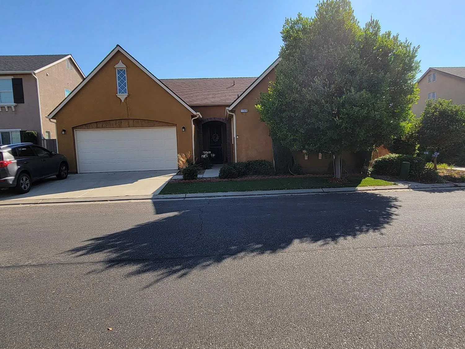 1740 N McPherson Ln photo 1