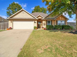 3000 SW Wentworth Ave, Bentonville, AR 72713