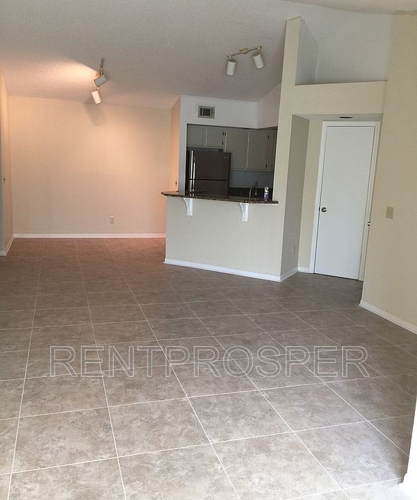 Place Condominium 4528 Commander Dr Orlando FL Zillow