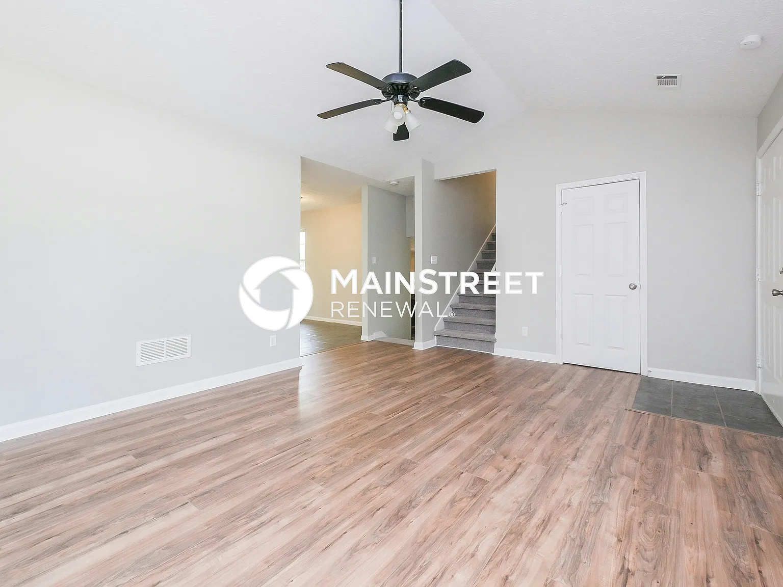 775 Cowan Rd — Photo 3