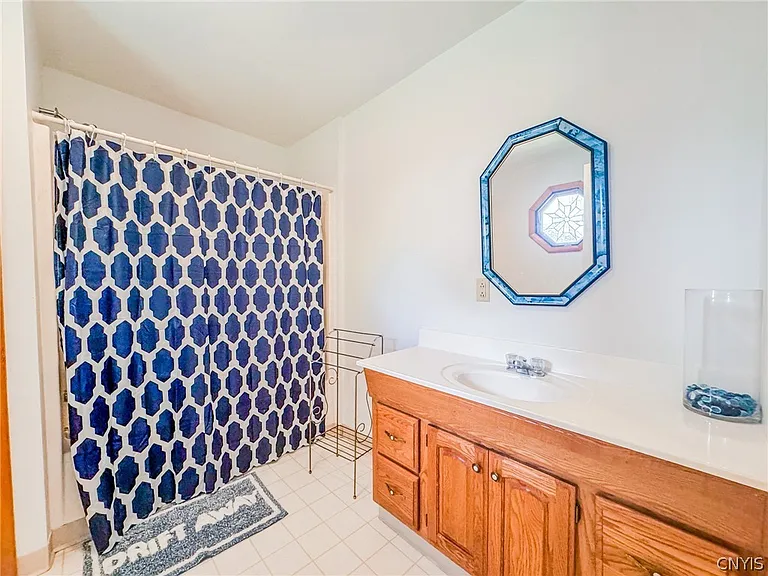 340 Poplar Bch — Photo 20