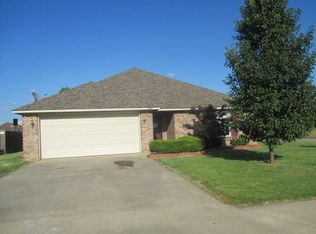1680 Julie Ln, Alma, AR 72921