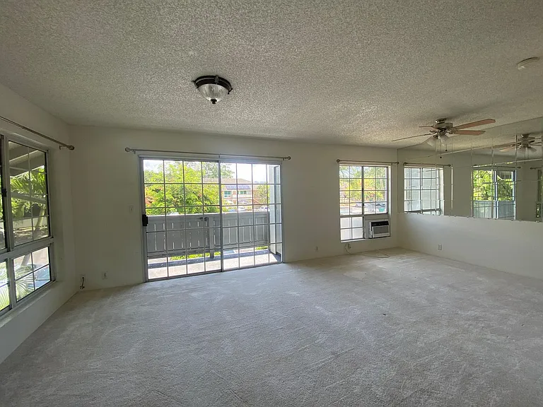 383 Mananai Pl #U — Photo 4