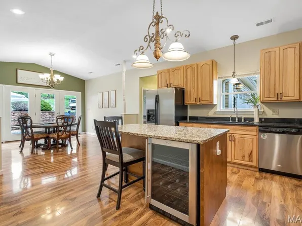 2751 Meyer Rd, Festus, MO 63028