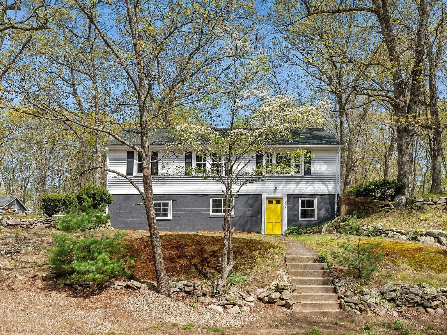 値下げ不可 house on the hill_ Parent Bag_Tile 値下げ不可 house on