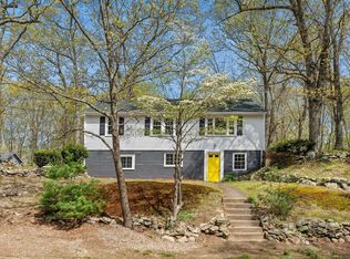 380 Pumpkin Hill Rd, Ledyard, CT 06339